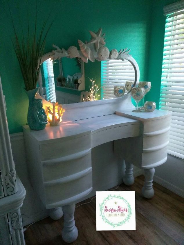Turn An Old Desk Into A Beautiful Vanity Hometalk Old Desk Into A Beautiful Vanity