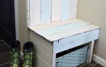 DIY Pallet Wood Entry Bench With Shoe Storage