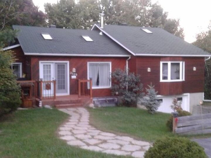q the exterior of my house is ceder and a ceder color