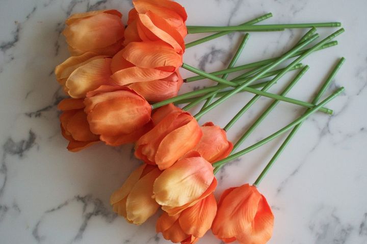 spring carrot door hanger