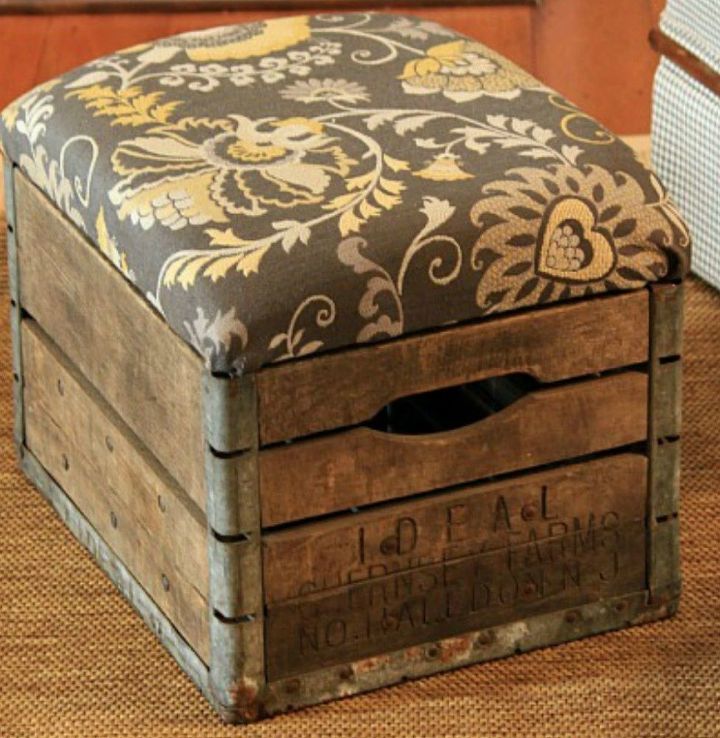 s 12 gorgeous ottoman ideas that will make you want to put your feet up, painted furniture, Add a cushion to a vintage milk crate