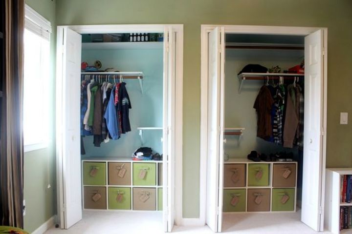 s these 13 closet improvements will make you smile, closet, Easily arrange clothes with bins and tags