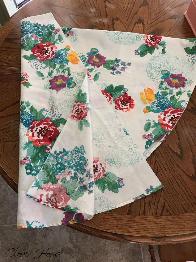 pioneer woman tablecloth turned into curtains, home decor, window treatments