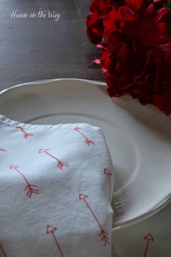 s 15 reasons why you ll want arrows in your home decor, home decor, They make sweet cupid s arrow napkins