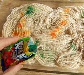 how to speckle dye yarn with kool aid