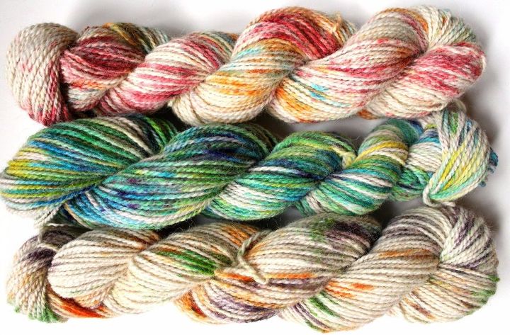 how to speckle dye yarn with kool aid