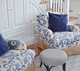 thrifted blue and white family room, home decor, living room ideas, painting