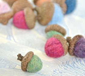 scrap yarn felted acorns, crafts, seasonal holiday decor