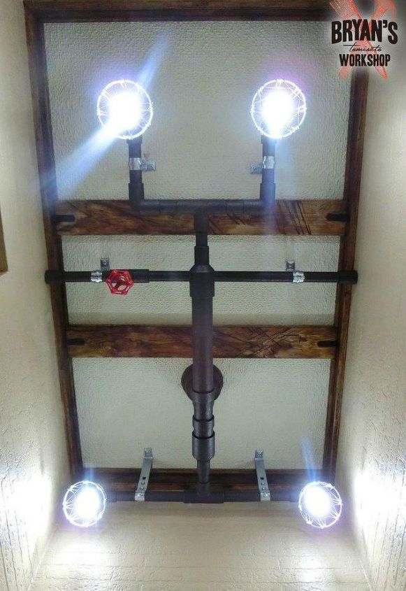 as 15 maneiras mais legais de reutilizar cachimbos na decorao da sua casa, Ideia de ilumina o industrial Luzes de tubo no teto