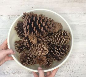 pinecone zinnia wreath