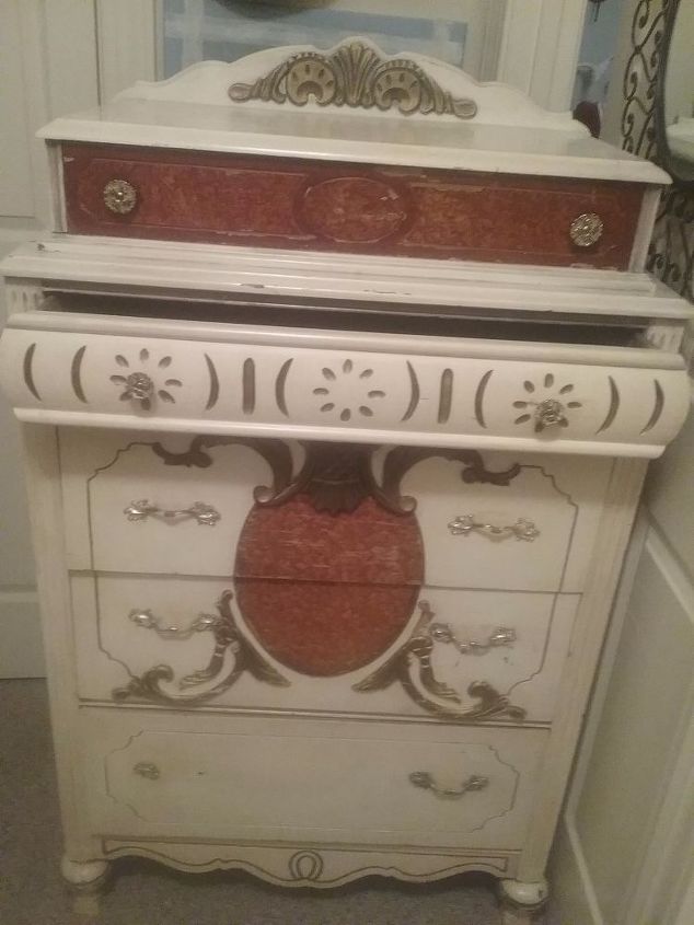 q does anyone know anything about this chest