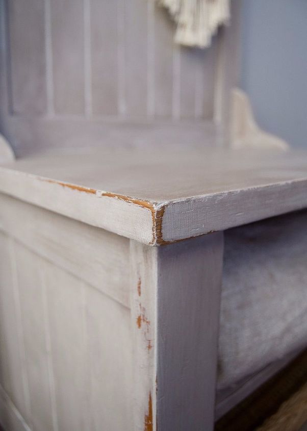 how to use antiquing wax to create a white wash effect