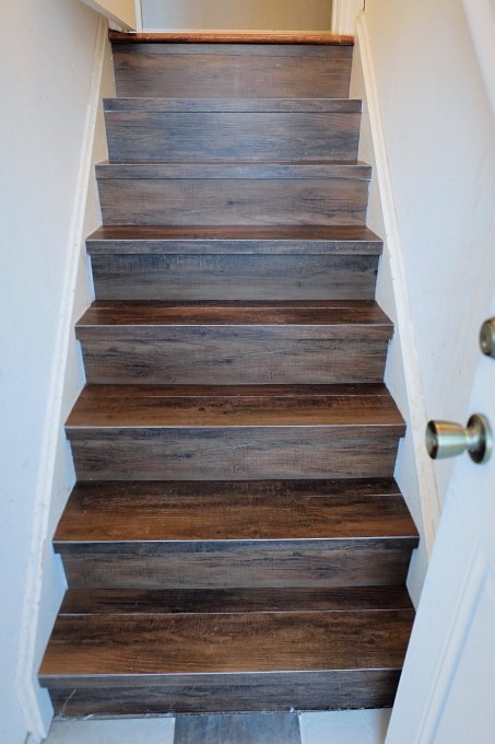 great solution wood look vinyl tile on a stair