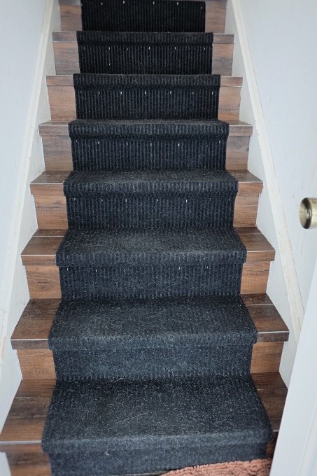 great solution wood look vinyl tile on a stair