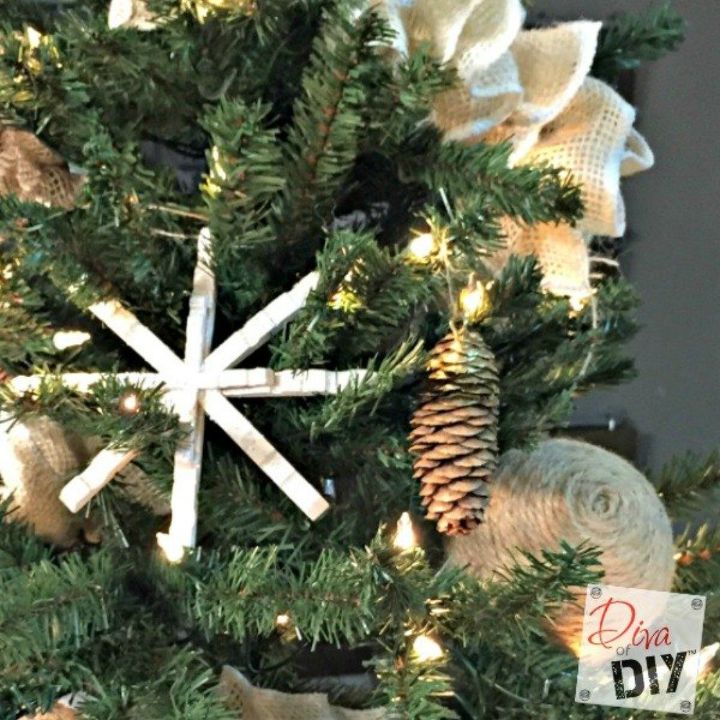 rene tus pinzas de la ropa para estas 14 brillantes ideas, DIY Clothespin Snowflake Ornament