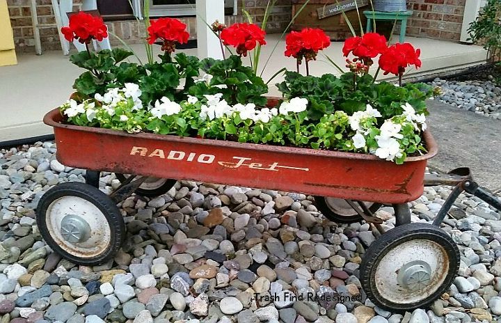 vintage wagon repurposed all over again, Geraniums Impatience Vintage Wagon