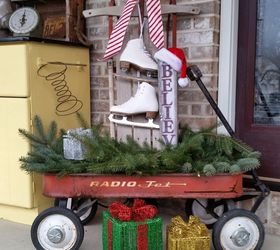 vintage wagon repurposed all over again, My wagon decorated for Christmas
