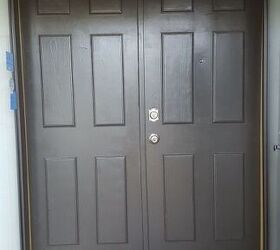 q how to seal front door