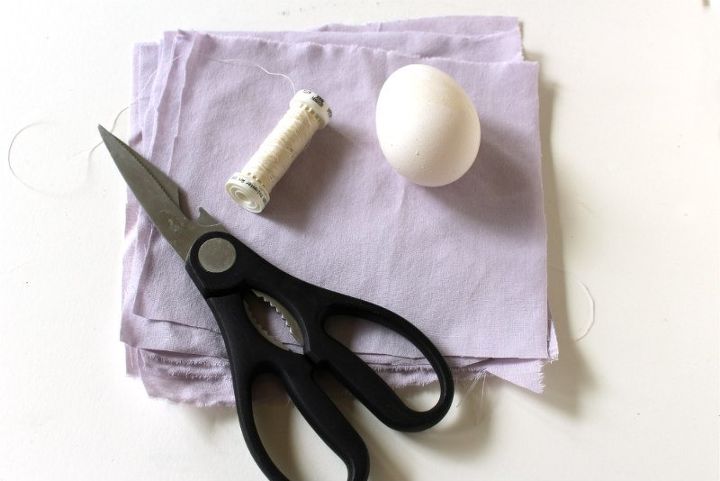 cmo teir huevos de pascua con lazos de seda