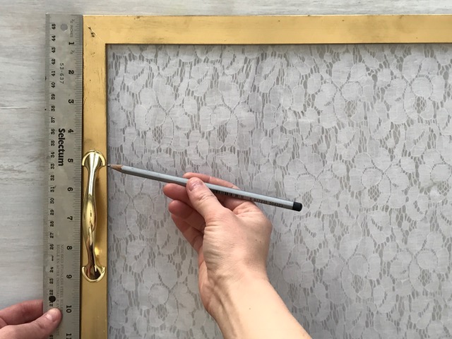 Make A DIY Serving Tray From A Photo Frame | Hometalk