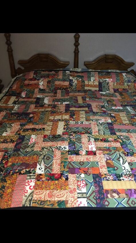 e decorating with handmade quilts