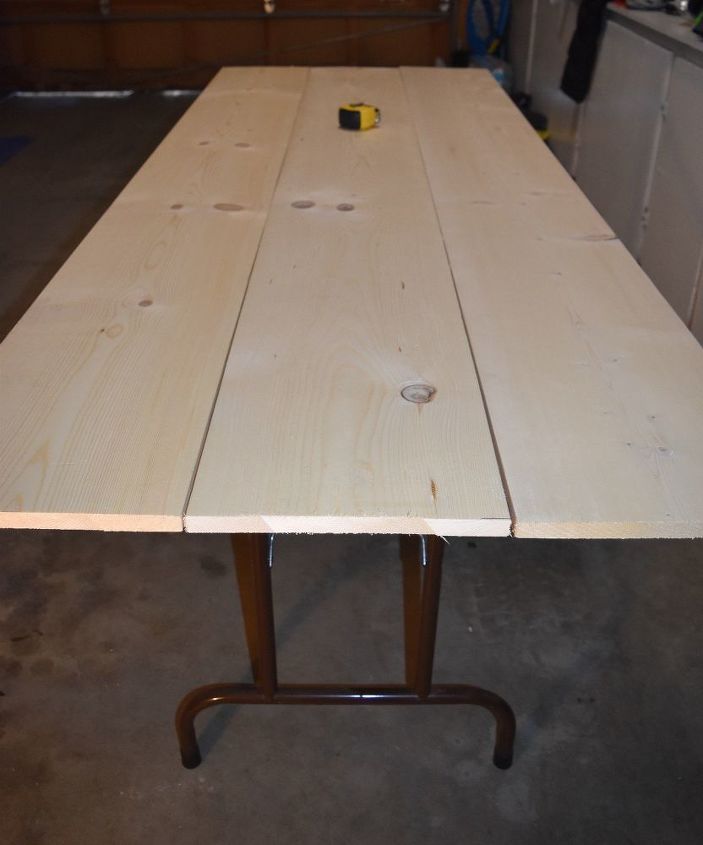 turn a folding table into a dining table