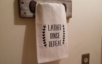 RUSTIC & REPURPOSED DIY Bathroom Hand Towel Holder