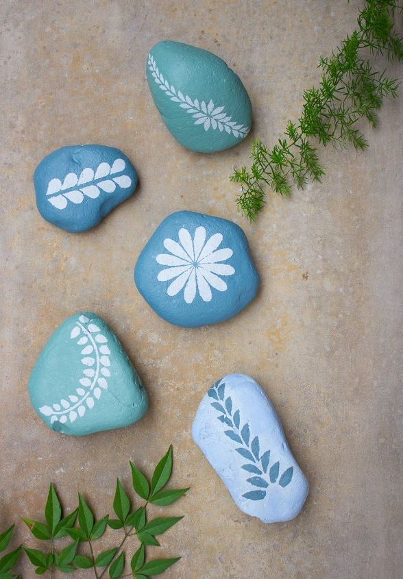 pretty painted garden rocks
