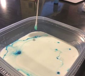 marbleizing with milk and dish soap