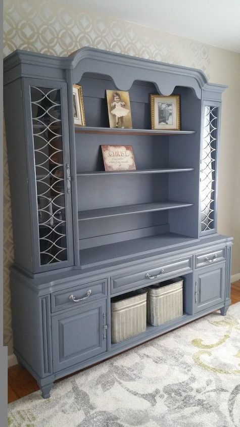 diy ugly duckling hutch makeover, Apply Finish