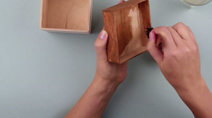 caixa de madeira com design de cordas faa voc mesmo