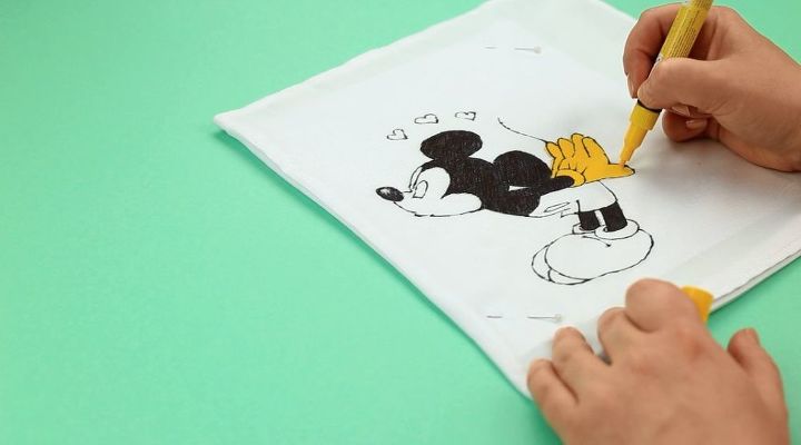 diy minnie and mickey decorative pillow covers
