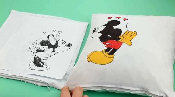 diy minnie and mickey decorative pillow covers