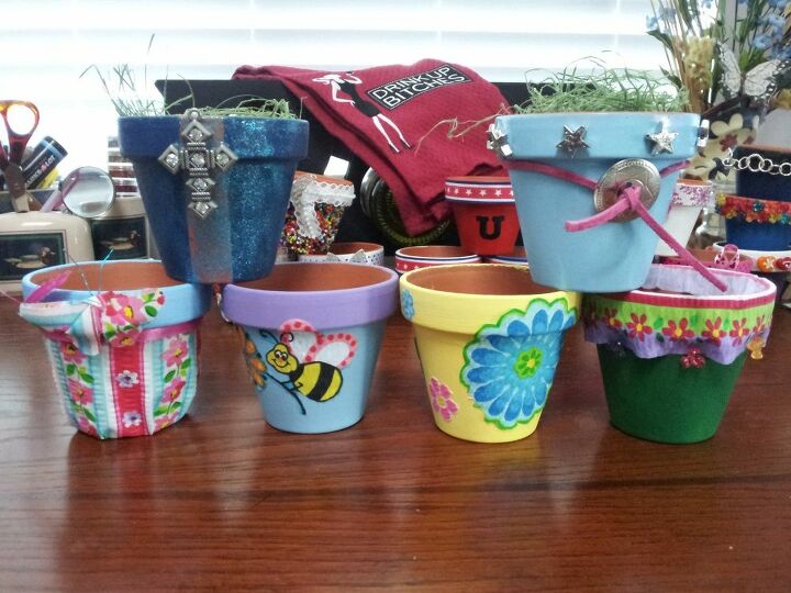 e decorative clay pots