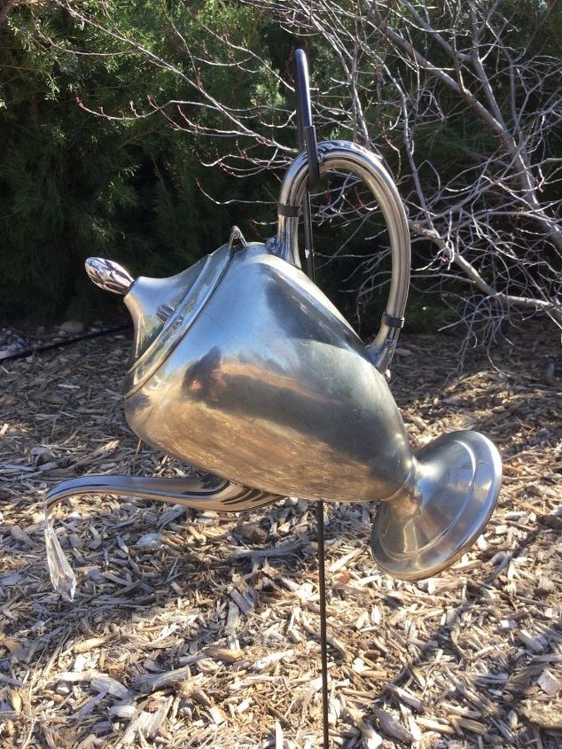 pouring tea pot tea cup decor