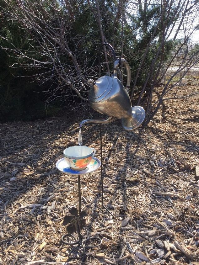 pouring tea pot tea cup decor