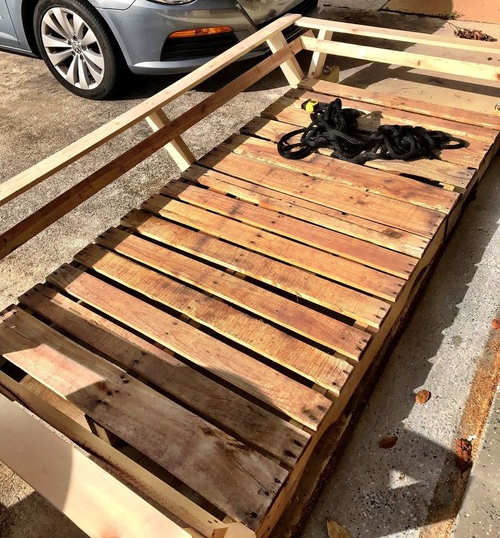 pallet swing bed modified idea found on pinterest, Back and sides added