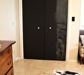 actualizacin de la puerta del armario de bricolaje convierte las puertas lisas en