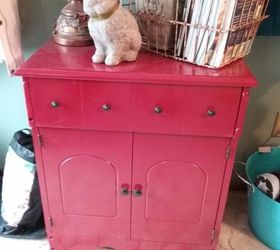 heirloom traditions paint challenge, Here s the red cabinet end table