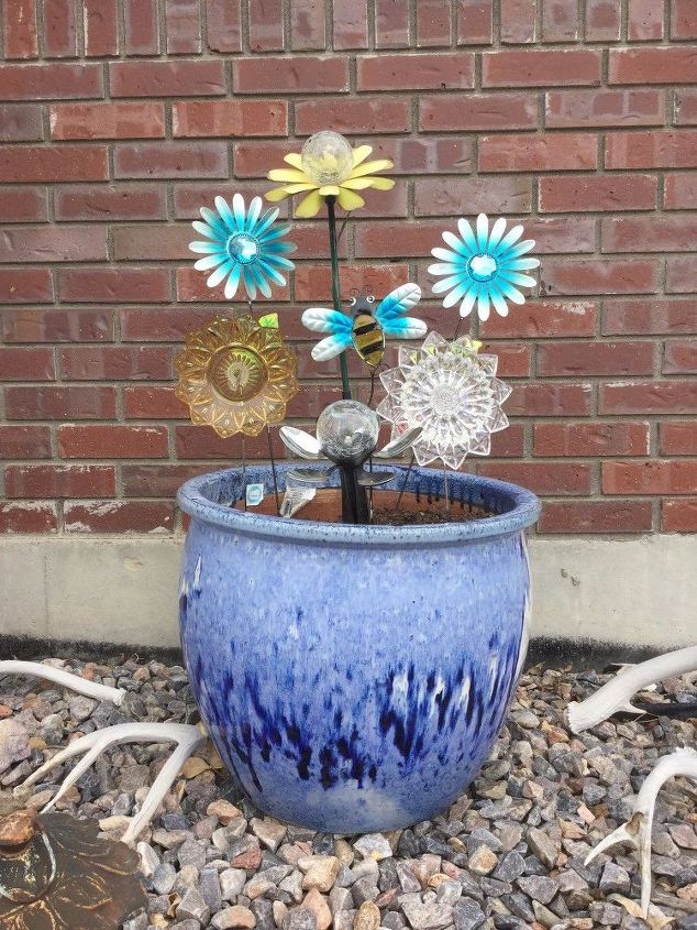 easy dish flowers