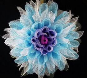 i am looking for a tutorial or a step by step to make a dahlia wreath