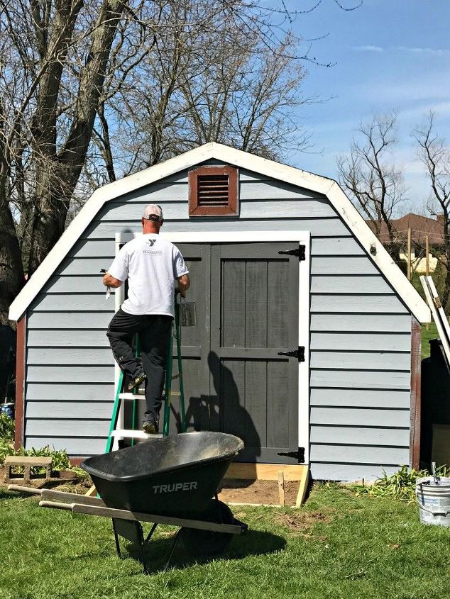 farmhouse shed makeover