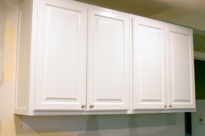 tuxedo kitchen spray painted cabinet makeover