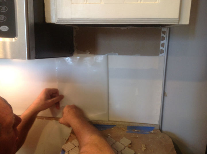 Arabesque Blue Tile Backsplash Using An Adhesive Mat