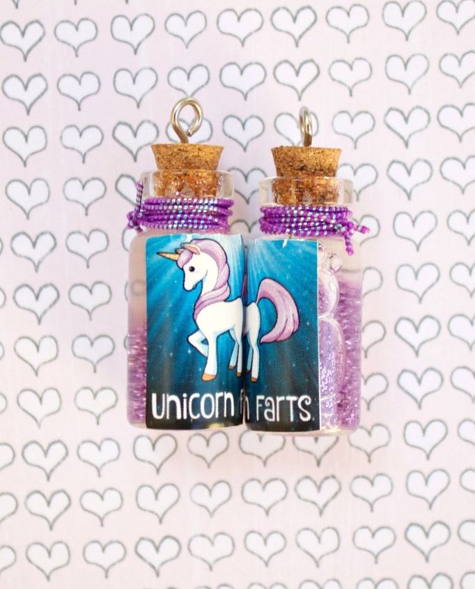 pedos de unicornio y otras divertidas etiquetas para botellas de burbujas con