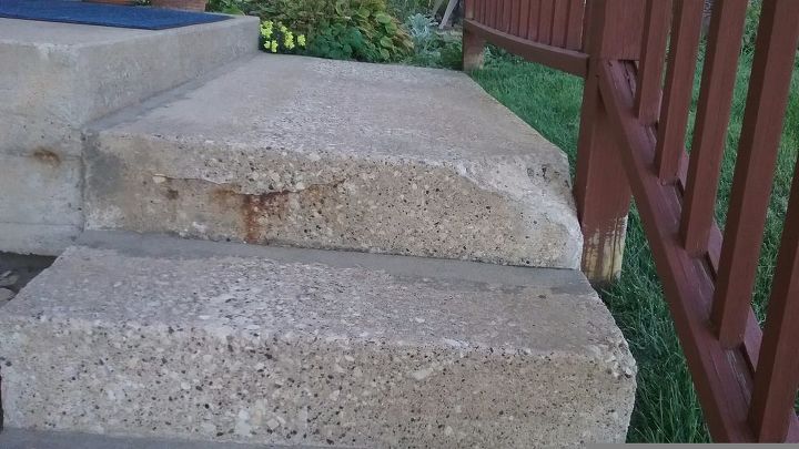 q my concrete step has chunk broken off what is a good way to fix it