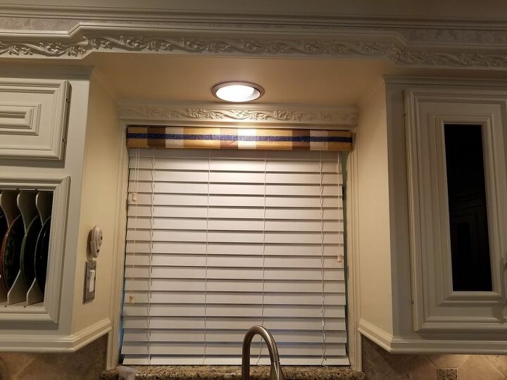 t add fabric to your faux wood blind valance