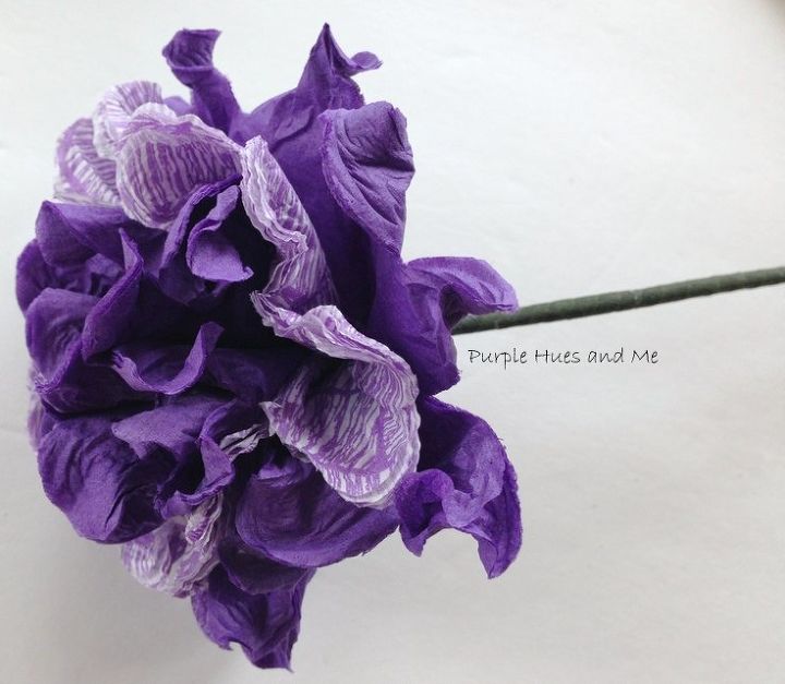 flores de servilleta de papel retorcidas