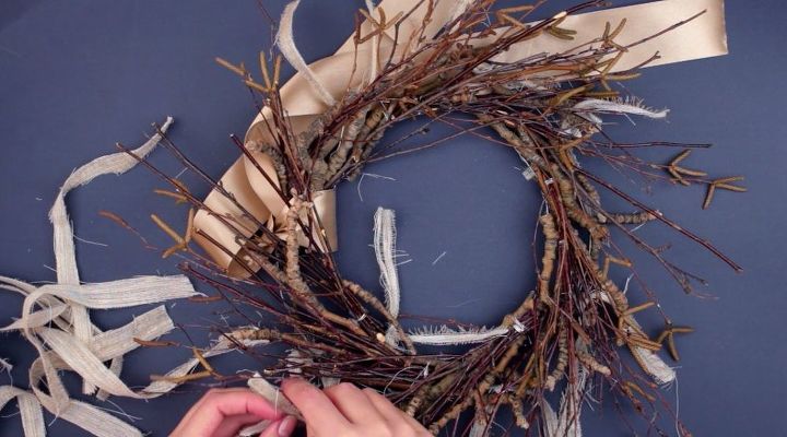 diy twig wreath tutorial