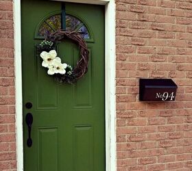 from brassy to classy mailbox makeover